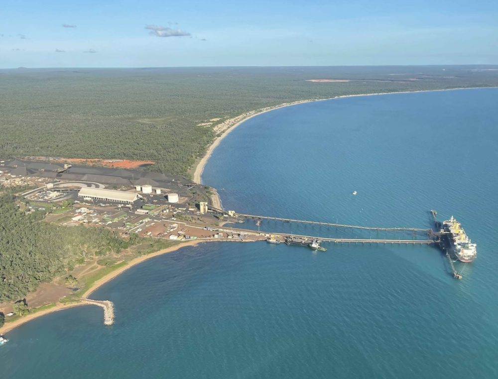 Mining operations at Groote Eylandt